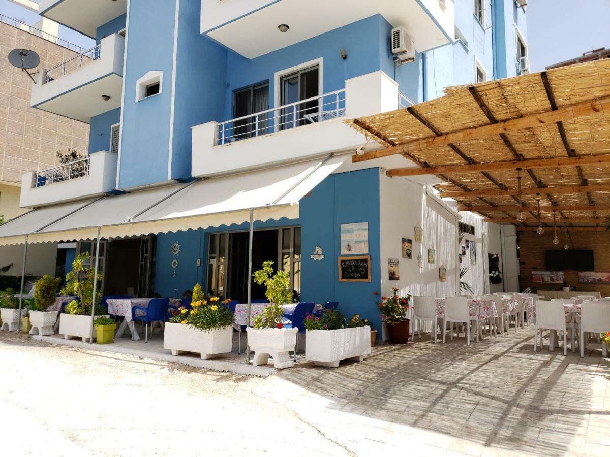 The First Hotel Saranda Exteriér fotografie