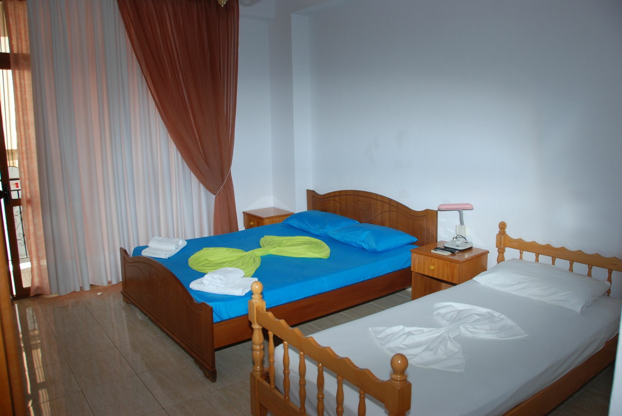 The First Hotel Saranda Exteriér fotografie